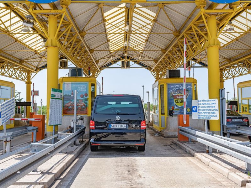 Na Hrvaškem prihajajo višje kazni: to morajo vedeti tudi Slovenci