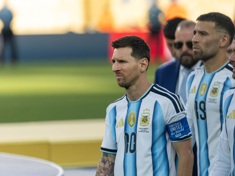 Messi in soigralci s sramotno potezo med podelitvijo – Obsoja jih ves svet
