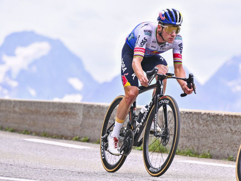 Remco Evenepoel takole nadrl svojo ekipo – Belgijec jezen, ker so … (video)