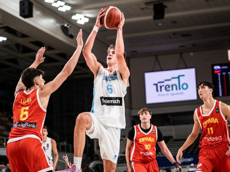 Slovenci v finalu evropskega prvenstva, branilci naslova nemočni