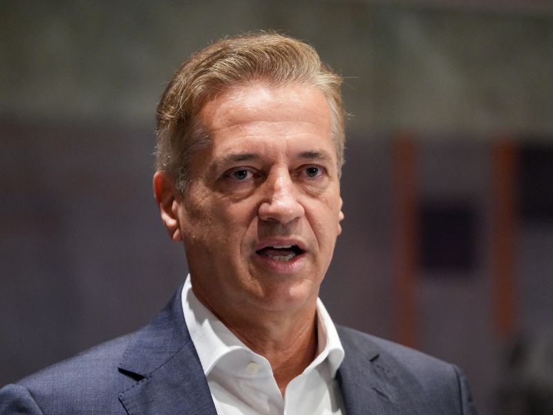 Golob: zgodovina je postala politično orodje za delitve