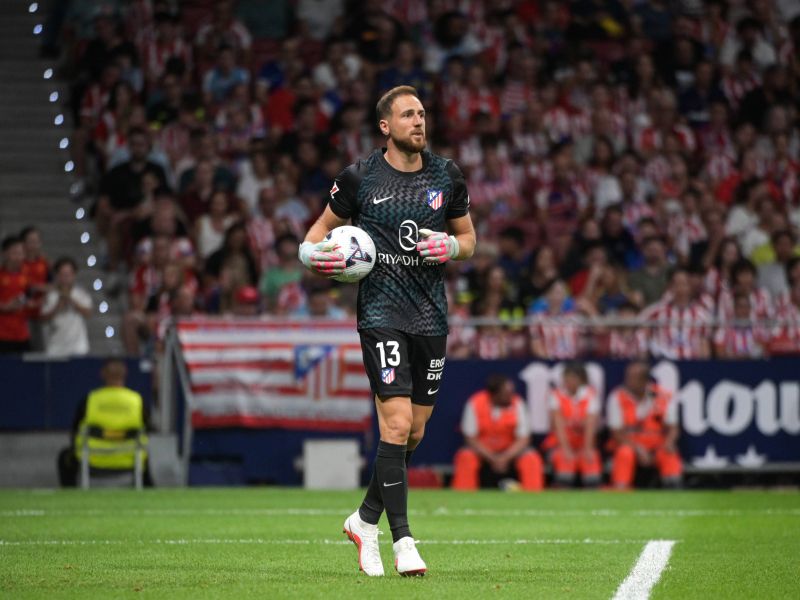 Oblak z epsko obrambo, ki se ji Španci ne morejo načuditi - Jan že blesti