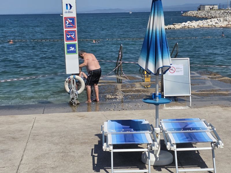 Ali Slovence zaradi zastojev mineva veselje do enodnevnega izleta na morje