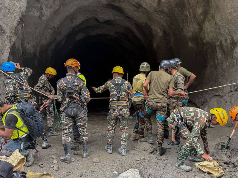 Teden dni po nepalski katastrofi "velika verjetnost," da so še živi