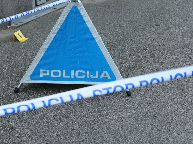 Tragična nesreča na območju Kranja: 82-letna peška izgubila življenje