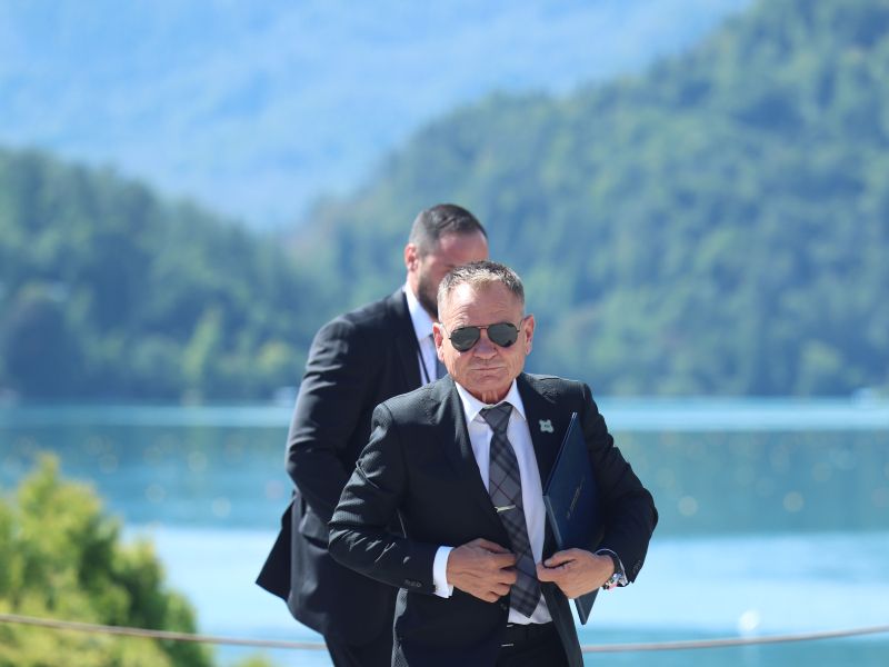 Še eno ministrstvo iz Ljubljane? Minister Matoz že pripravlja načrt