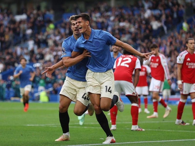 Šok v premier ligi - visok poraz Arsenala