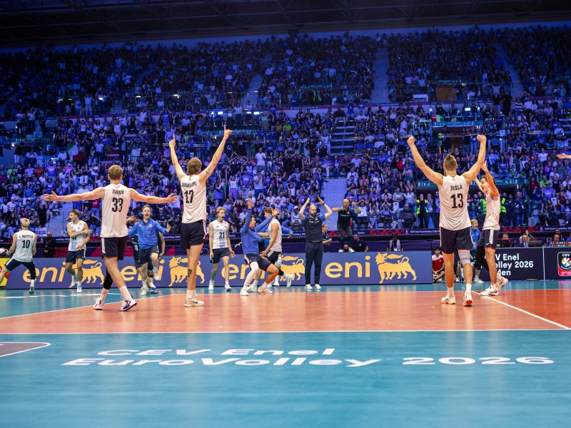 Največji šok: Italijane potolkel malček, Slovenija po finale v tem terminu