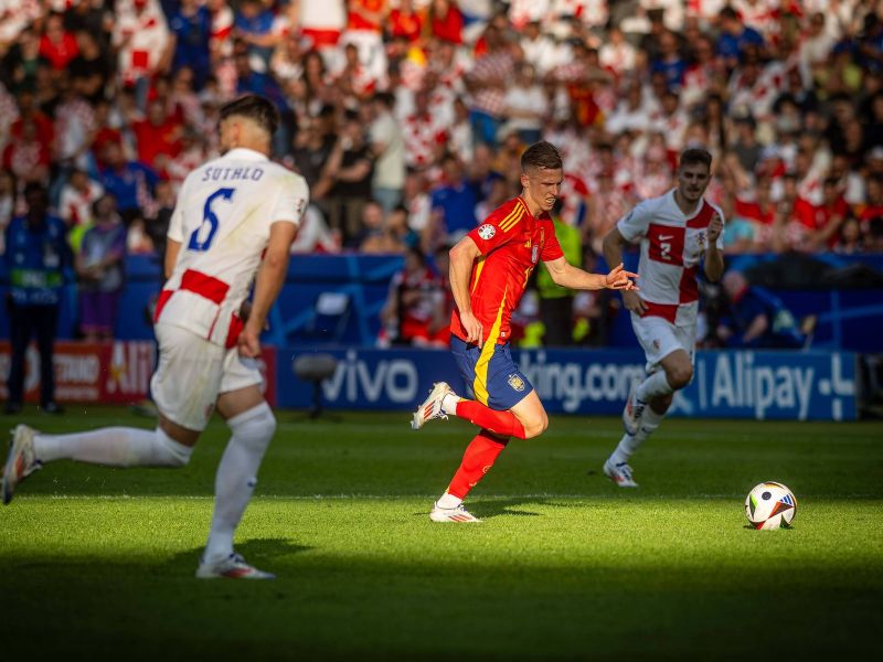 Kar je španski zvezdnik Barce naredil Hrvaški, je dvignilo sosede na noge
