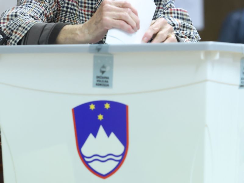 Na občinskih volitvah le peščica županov brez izzivalcev