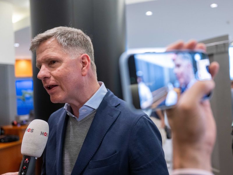 Preiskovalci vdrli v pisarne skrajno desne skupine Evropskega parlamenta