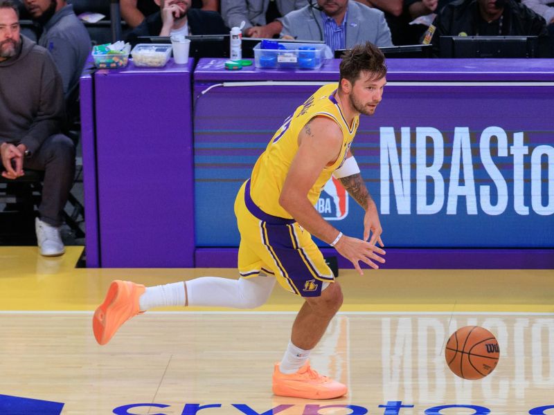 Brutalna cena, toliko hočejo za ogled Dončića in Lakersov v živo