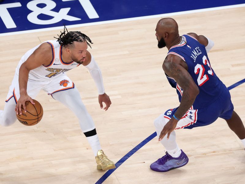 LeBron kar med tekmo obračunal z navijačem, to je bil razlog za izpad