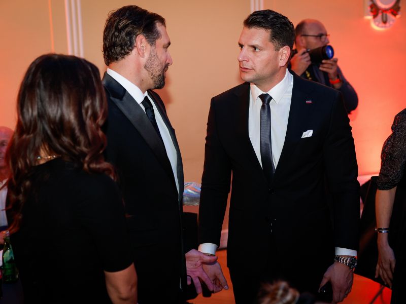 Stevanović pristopil do Kopitarja in ... Kaj je legendi povedal politik?
