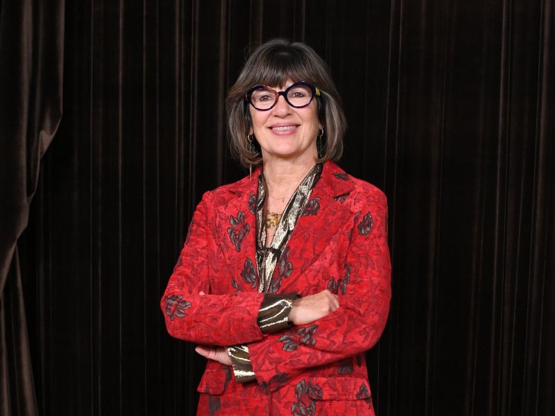 Christiane Amanpour po 43 letih zapušča cnn: »vedno povej resnico, ne bodi nevtralen«