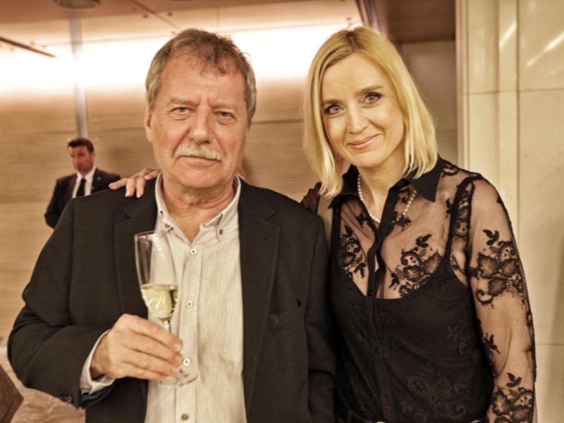 Zapravljiva poslanka Šetinc Pašek: za strokovno pomoč kar 60 tisočakov!