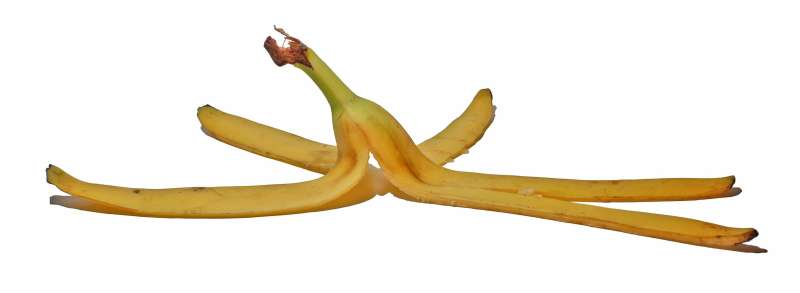 Bananin olupek narežite.