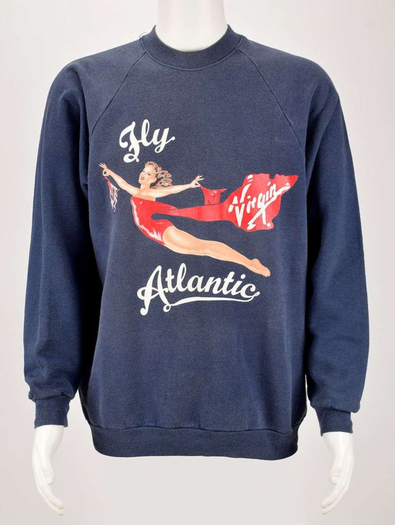 Bombažni pulover princese Diane je bil na dražbi prodan za skoraj 50.000 eur