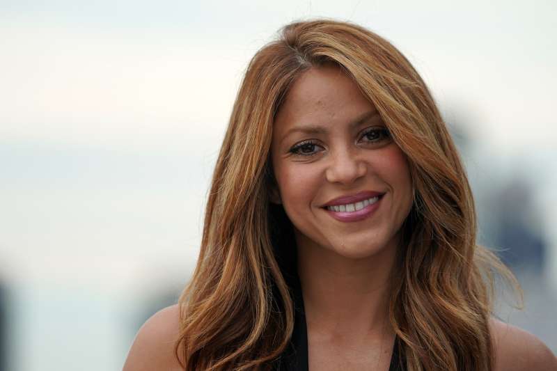 J. Lo se bo na odru super bowla pridružila Shakira.
