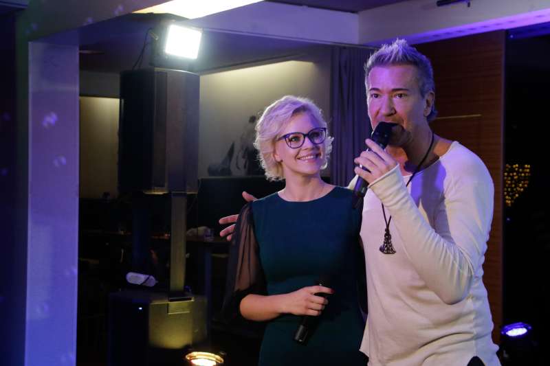 Werner in Darja Gajšek predstavljata novo pesem »Samo sebe imava«.