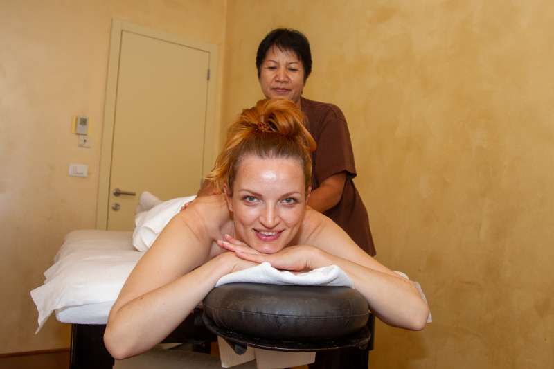 Uživanje na masaži v  LifeClass Hotels & Spa Portorož