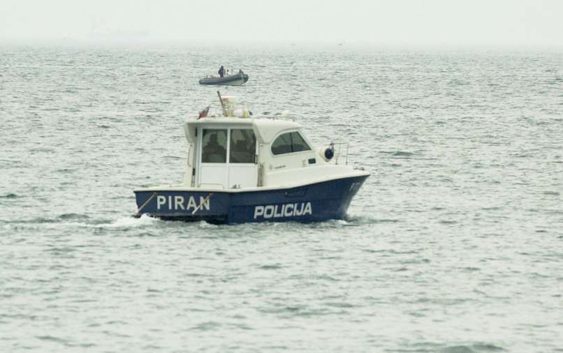 Policijski čoln
