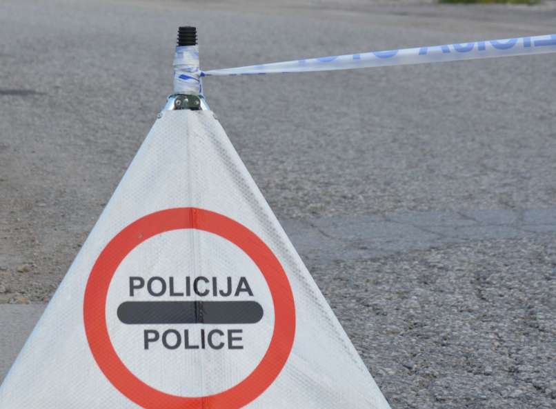 policija, prometna nesreča, znak, splošna, splošno, Prometna nesreča v Žlebiču.