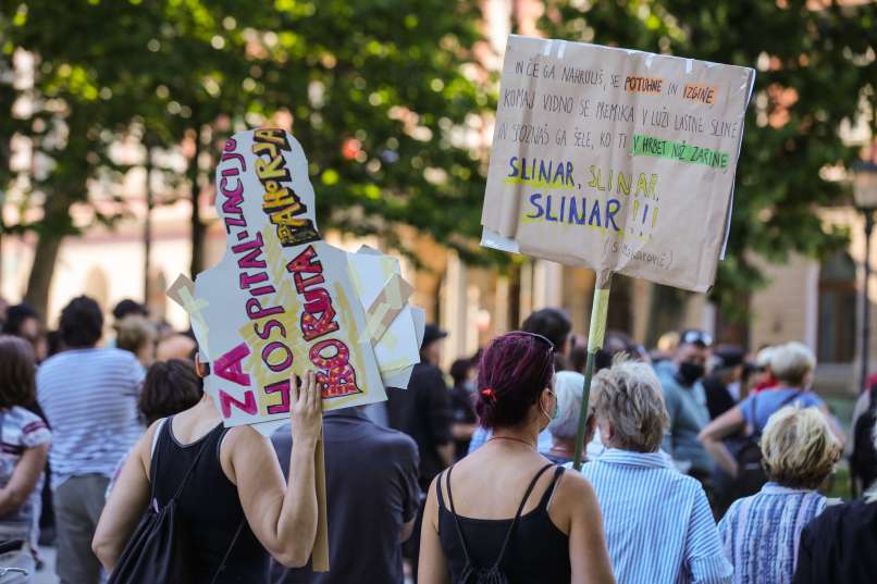 kongresni-trg, protest, borut-pahor