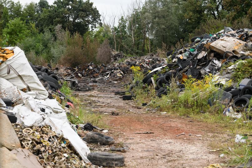 cesta-dveh-cesarjev, odlagaliče, avtoodpad