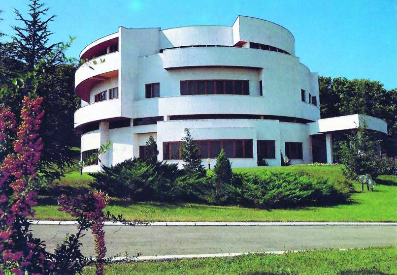 Vila Mir
