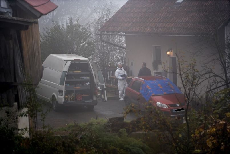 dolgo-brdo, janče, trojni-umor, kraj-zločina, slovenska-policija