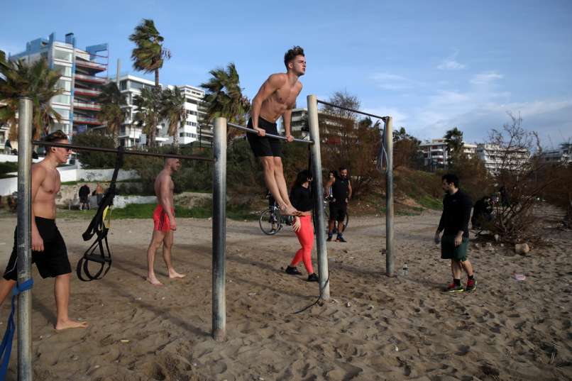 grčija, vročinski-val, plaža, januar-2021
