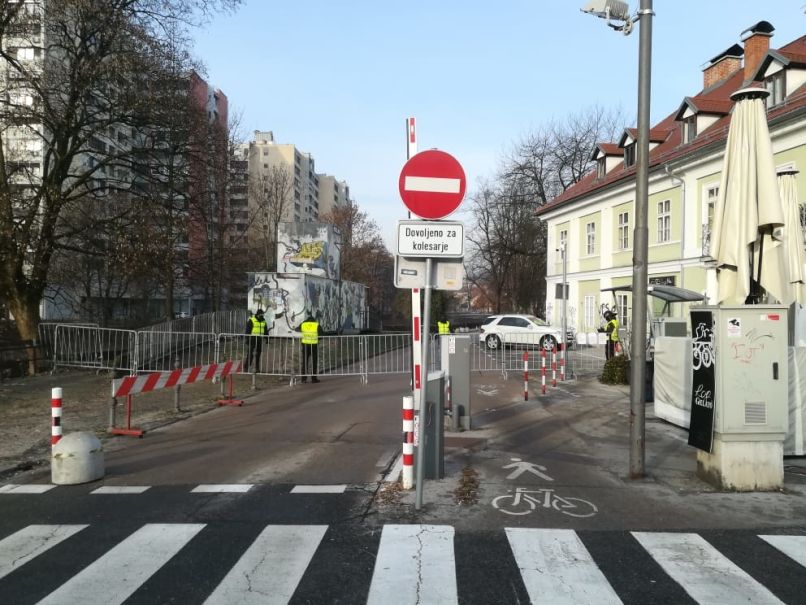 tovarna rog, evikcija, varnostniki, 19. 1