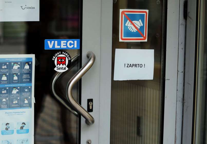 Od ponedeljka znova odprte vse trgovine ter številne storitve.