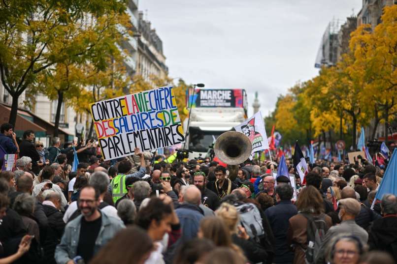 Manifestations à Paris contre l’augmentation constante du coût de la vie