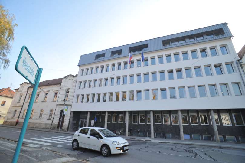 Na Okrožnem sodišču Murska Sobota poteka postopek za izročitev podjetnika Jožeta P. ml. iz Murske Sobote eni od evropskih držav.