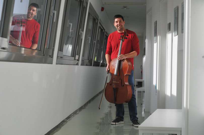 samir-azzeh, violončelo, glasbena-šola-murska-sobota