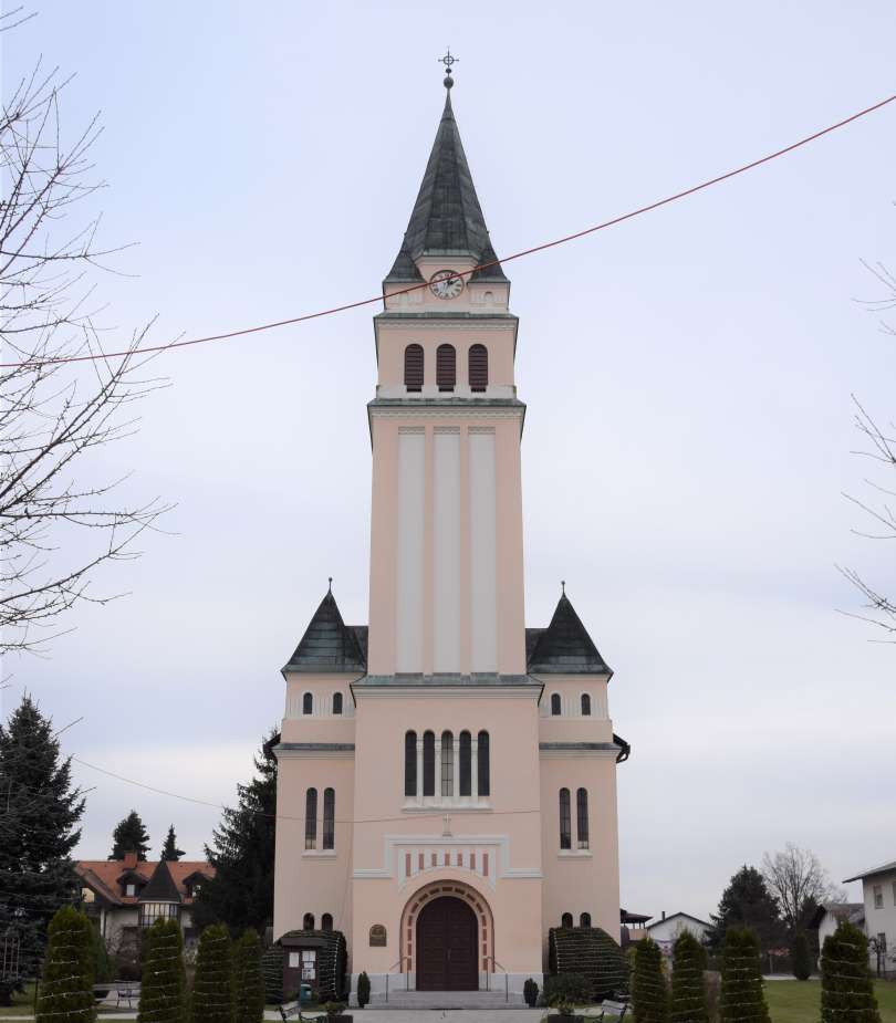 Moravske Toplice, decembrsko krašenje, evangeličanska cerkev