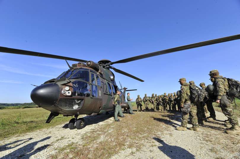 Zanimanje za prostovoljno služenje vojaškega roka je po podatkih Slovenske vojske za kar 40 do 50 odstotkov večje od prejšnjih let.