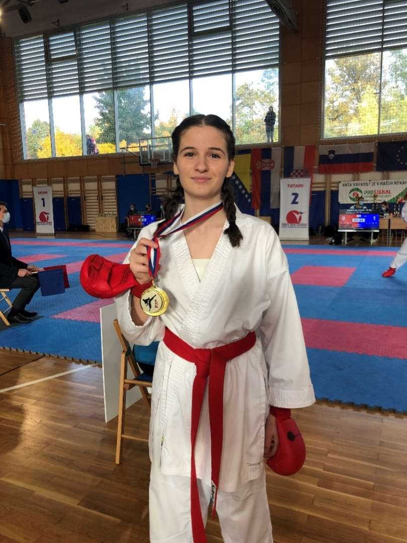 Lorna Zečiri, karate
