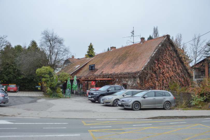 gostilna, bar, čačinovič, čačinović, rakičan, lokal