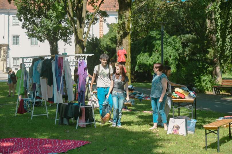 izmenjevalnica-oblačil, bazar-igrač, soboški-park, mikk, rabljena-oblačila