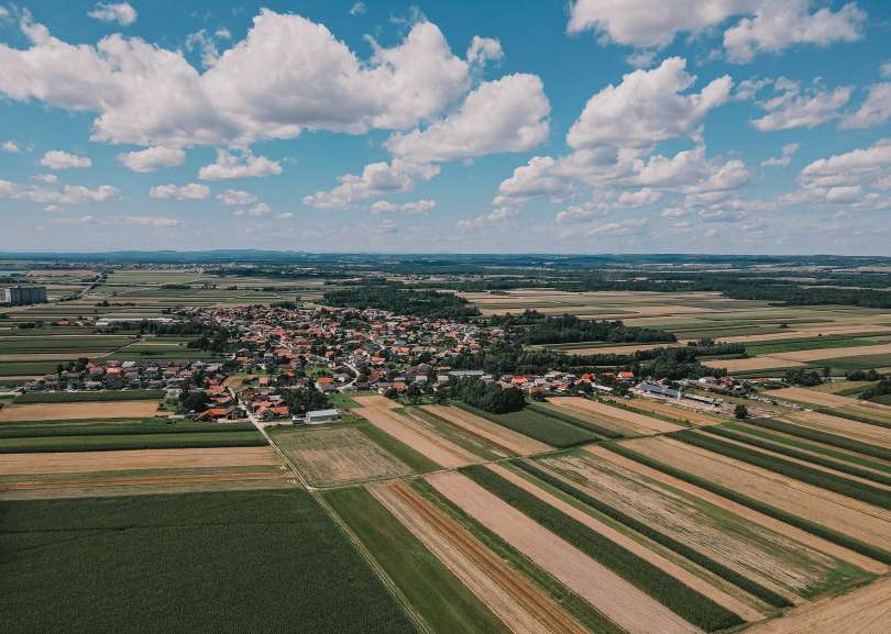 simbolična, dron, prekmurje, občina-beltinci, lipovci, kmetijstvo, polja, polje