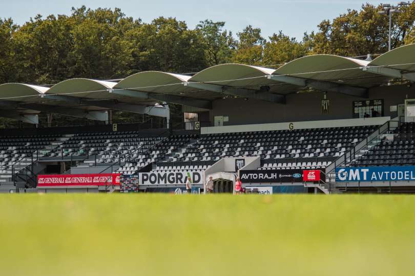 simbolična, nš-mura, nk-mura, mestni-stadion-fazanerija, nogometno-igrišče