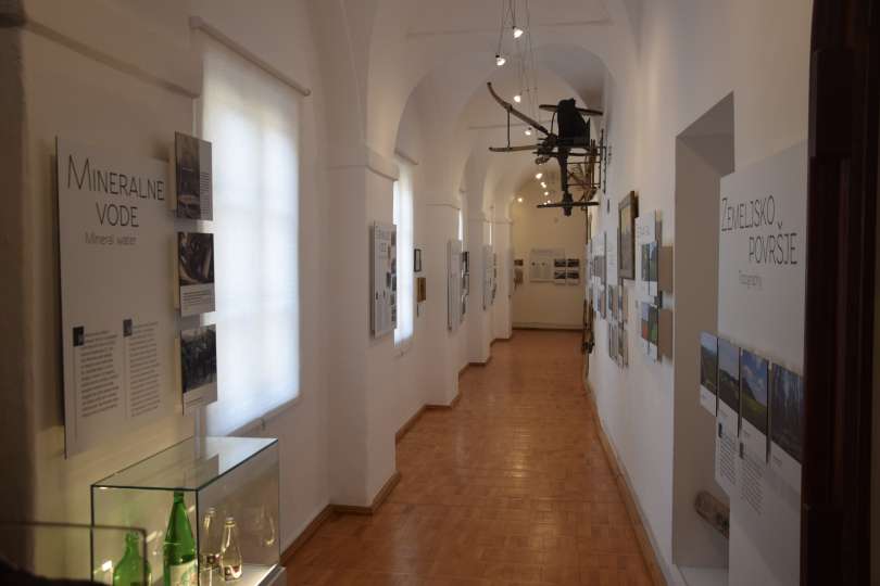 V Pomurskem muzeju Murska Sobota si bosta lahko med drugim ogledali stalno razstavo Ljudje ob Muri.