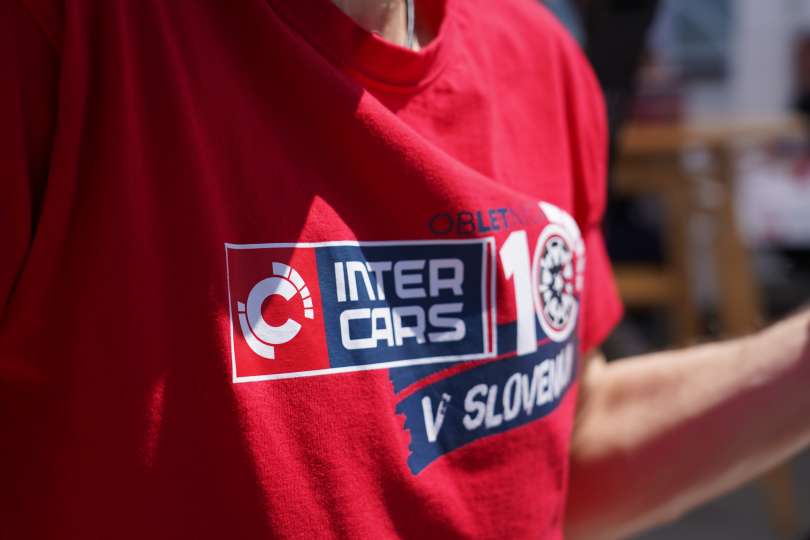 Obletnica trgovine Intercars.