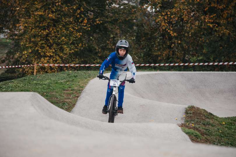 nočna-dirka-apače, mtb, halloween