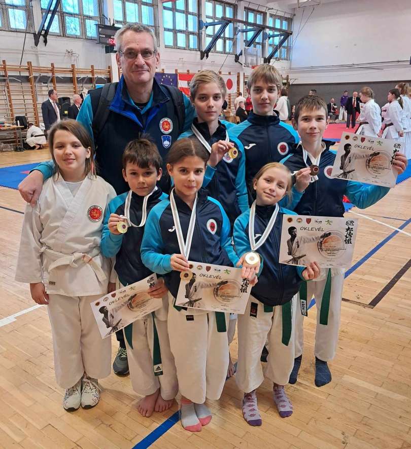 shotokan-karate-do-kluba-tromejnik-kuzma, pokal, sopron