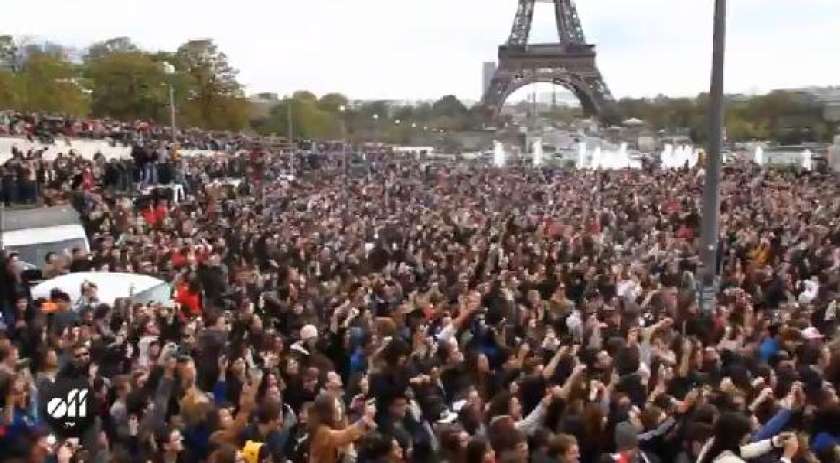 VIDEO: Gangnam Style po pariško