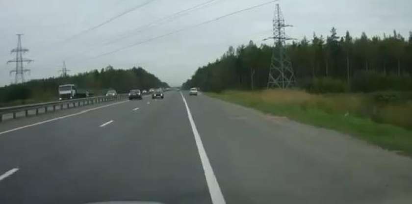 VIDEO: Nevarni manevri na cestah